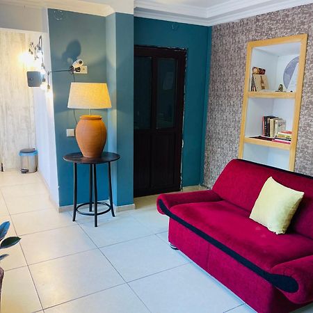 Hotel Klarastan Bon Voyage Tiflis Dış mekan fotoğraf