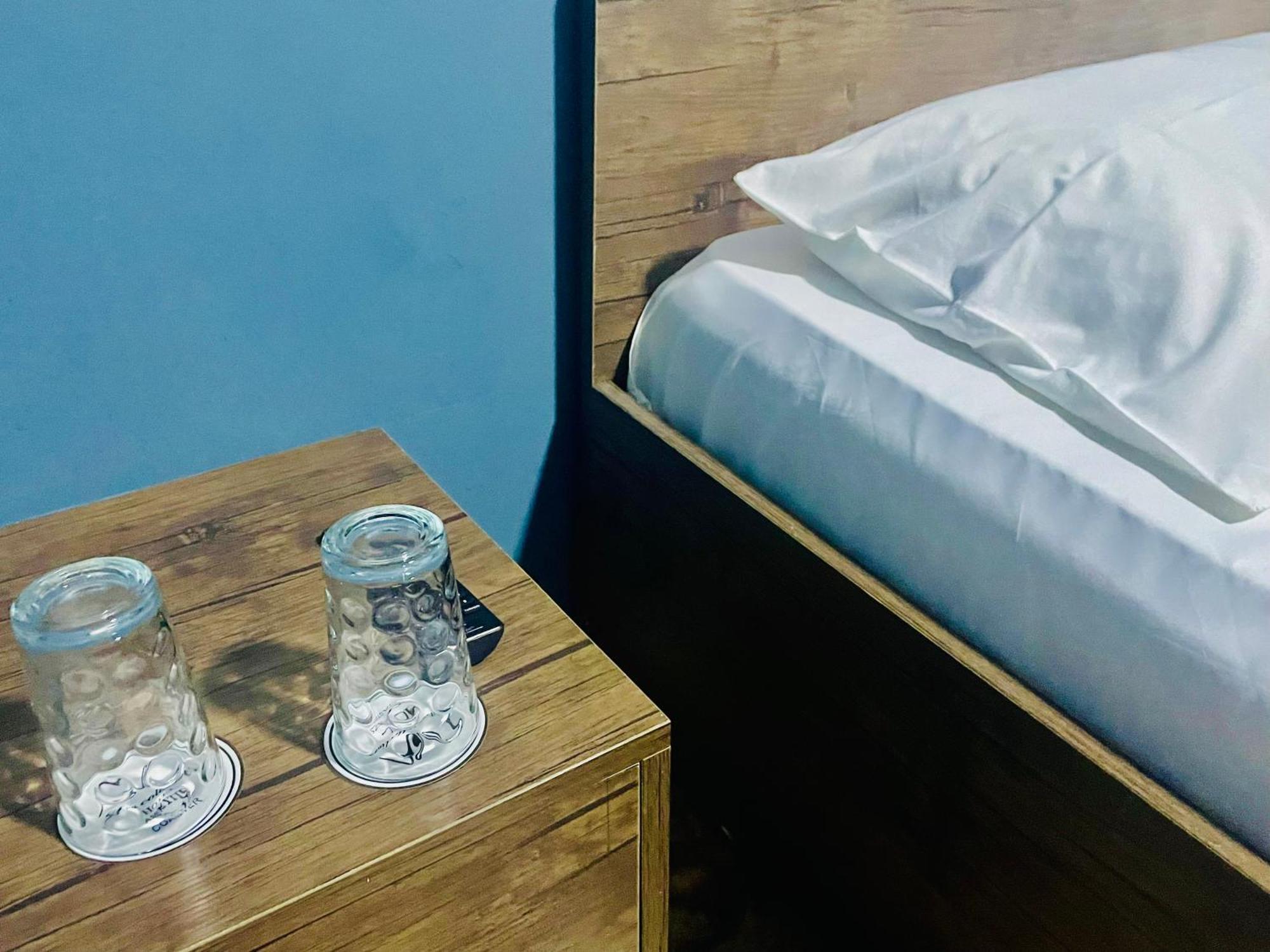 Hotel Klarastan Bon Voyage Tiflis Dış mekan fotoğraf