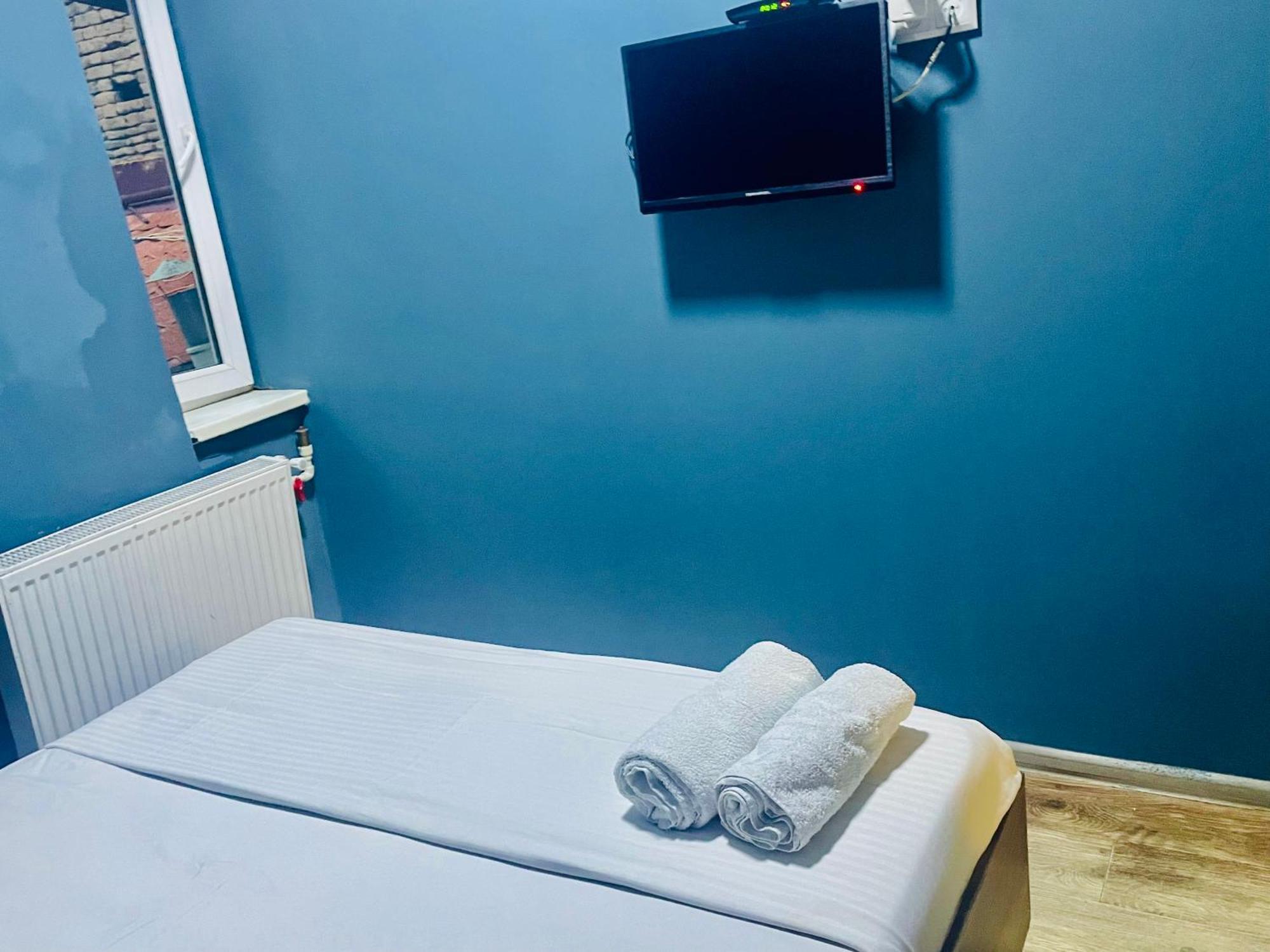 Hotel Klarastan Bon Voyage Tiflis Dış mekan fotoğraf