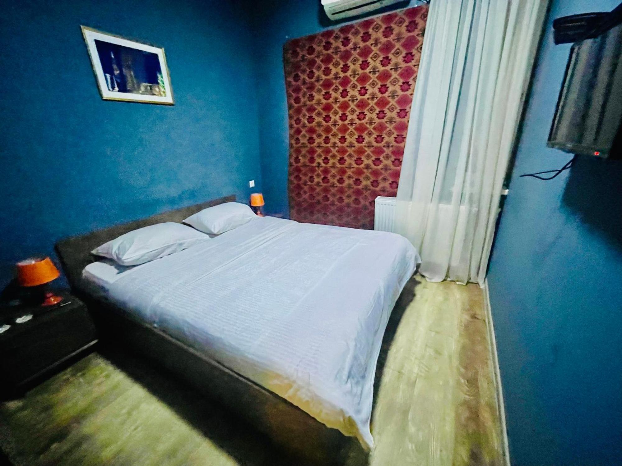 Hotel Klarastan Bon Voyage Tiflis Dış mekan fotoğraf