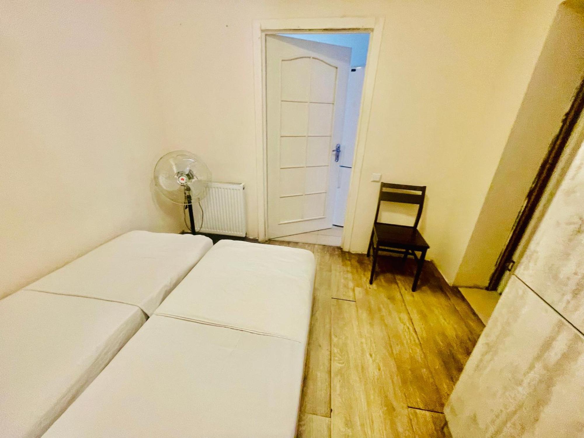 Hotel Klarastan Bon Voyage Tiflis Dış mekan fotoğraf