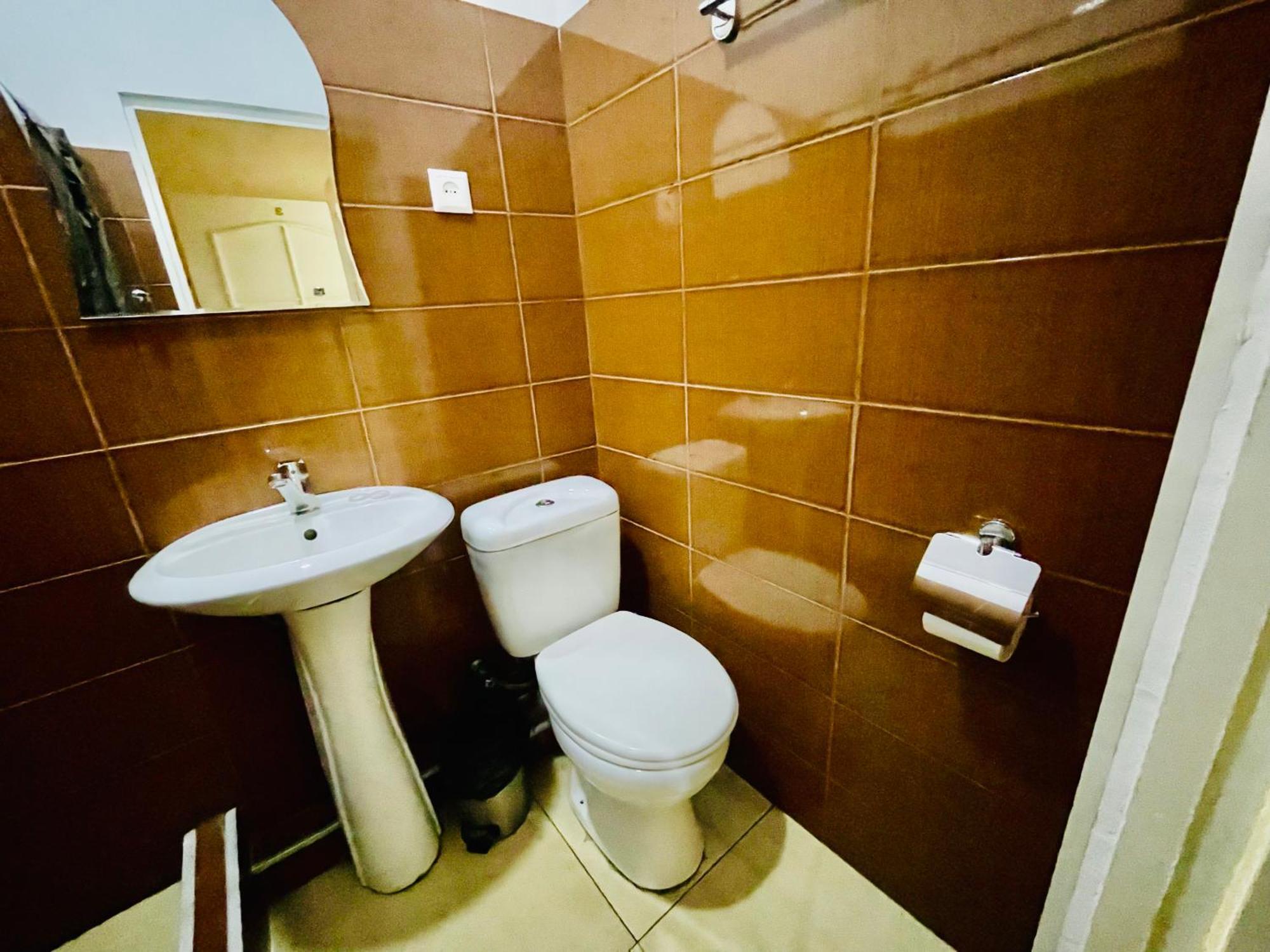 Hotel Klarastan Bon Voyage Tiflis Dış mekan fotoğraf